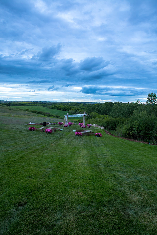 Posh Country Venue Outdoor Ceremony Area